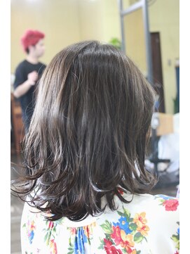 ワラティク(WARATI C) ダークグレーカラー