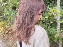 トレンドカラーに特化したサロン