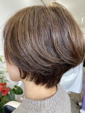 アオイ(AOI) ショートスタイル