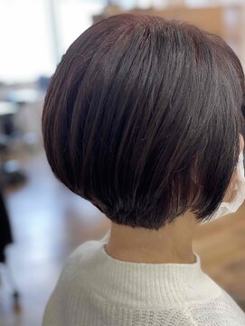 エリュシオンジョイ(Elysian JOY) ショートボブ