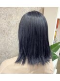 ネイビーカラー