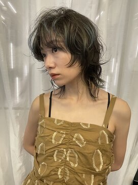 ラティアンヌイグレック(La tienne igrek) デザインと無造作スタイリング