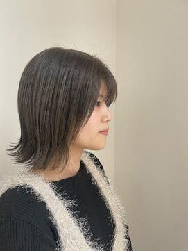 ビーヒアナウ 野々市市役所前店(BE HERE NOW N゜04) ダークグレージュ