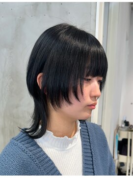 シーン(seen) ○中性ウルフレイヤーカットロングウルフヘア姫カット表参道