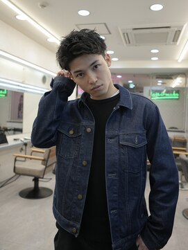 ログ 渋谷(L.O.G) ピンパーマ無造作ショート