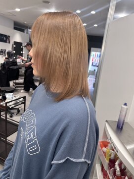 キング 枚方店(K!ng) 縮毛矯正髪質改善ハイライトレイヤーカット枚方美容室エクステ