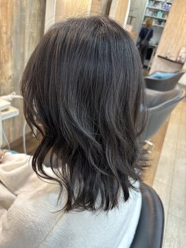 ブレス ヘアアンドスパ 湘南台(bless hair spa) 小顔効果ばつぐんのミディアムヘアー