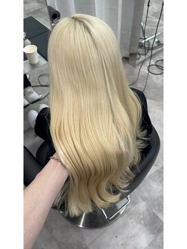 エトワール(ETOILE) 抜きっぱなしブロンドロングハイトーンブリーチハイトーン神戸