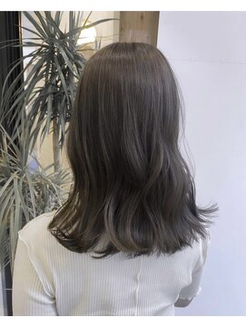 ヘアサロン エフ 渋谷(F) #カーキアッシュ#アッシュ#透明感カラー