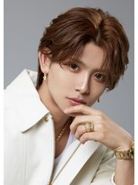 アクシー ヘアーアンドメイク(AXY HAIR&MAKE)&nbsp;メンズミディアムウルフニュアンスシャドウパーマセンターパート