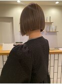 大人っぽ切りっぱなしボブ