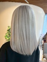 ブリッツ レボ(BLITZ-REVO)&nbsp;着物ヘア/ダークアッシュ/ミディアムレイヤーカット/柏駅