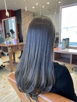 ヘアーワークス ボナ ウニクス店(HAIR WORKS bona)&nbsp;透明感たっぷりアッシュブラウン×ロングレイヤー