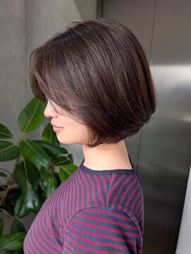 オーストヘアー リュウール(Aust hair Lueur) 海外ボブとナチュラルブラウン