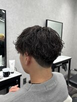 メンズサロンドットリアン(dot. lien)&nbsp;メンズセンターパートナチュラルスパイラルパーマ