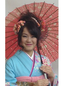 ヘアーアンドスパ アイキュー(hair&spa I cue) 大人可愛く成人式