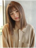 【ANDREY 宮村】ミディアムストレートナチュラルベージュ