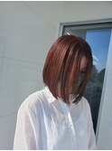 ミディアムボブ×オレンジベージュ