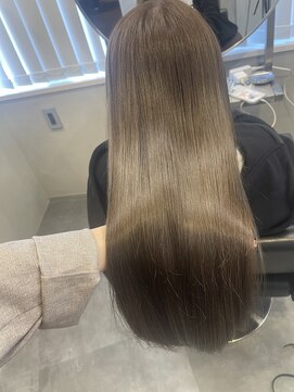 スリーバイベルベット(THREE...by velvet) オリーブベージュ【ブリーチ無しカラー】