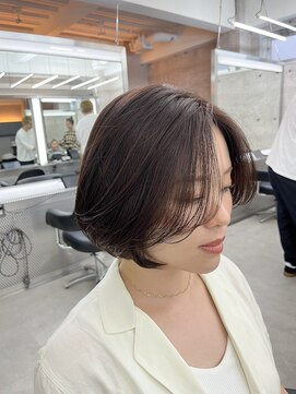 イキ 表参道(iki omotesando) ミディアムヘア/スラッシュ/グレージュカラー/デザインカラー