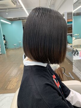 リーホリエ(Lee Horie) 【Gyo】こだわりの前下がりストレート