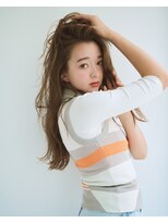 リトル 八戸(little)&nbsp;外国人風ゆるウェーブ