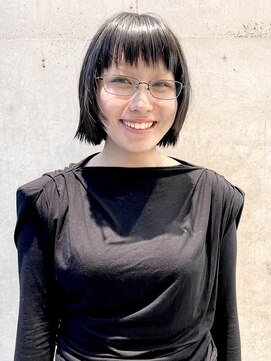 カケル(×.) ザクザク前髪/ナチュラルトーンボブ/顔まわりレイヤー