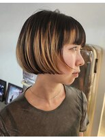 マカロニコースト(macaroni coast) デザインカラー プレイングカラー ミニボブ 前上がりボブ