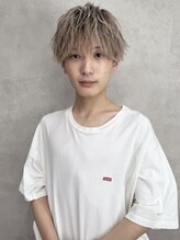 ルノン シェリー(LUNON cheliy) 上谷 卓也