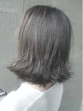 アッシュバイオレット