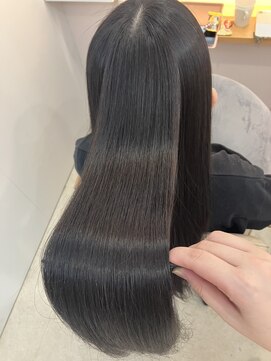 ヴィオラ トリコ(ViolaTrico) 髪質改善縮毛矯正/髪質改善カラーエステ/髪質改善トリートメント