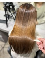 キュア 表参道(CURE) 黒髪/グレージュカラー/ココアベージュ/ヘルシーロング/表参道