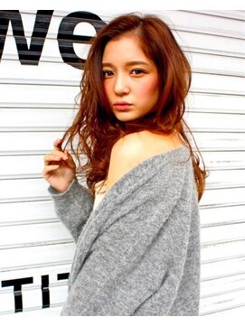 アールサロンサカエ(Rr SALON SAKAE) やわらかツヤ暖色カッパーベージュ☆
