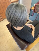 アロハナ 鈴鹿(ALOHANA)&nbsp;ショートレイヤー　シルバー