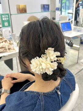 ブラウン(Brown) ヘアアレンジ/カチモリヘア/アンブレラカラー/前髪/藤沢美容院
