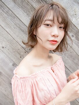 ルティア 池袋(Lutia) 透明感たっぷりグレージュカラー