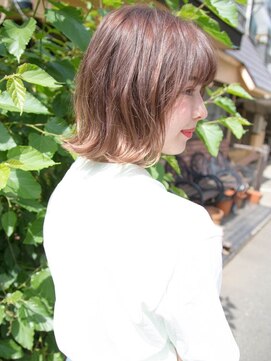 ルティア 池袋(Lutia) ゆるふわウェーブボブ