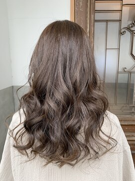 ロッソ 春日部店(Rosso) スモーキーベージュ