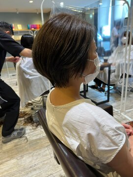 トレ(tre.) 甲子園口/髪質改善/白髪染め/ショート/酸性ストレート/美容室