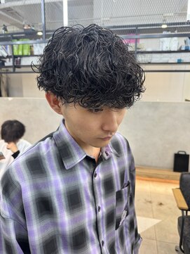 ゼスト リル 新宿(ZEST lill) 波巻きパーマ 波打ち 新宿 新宿東口