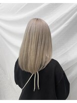 オーガスト ヘア ネイル(AUGUST hair nail)&nbsp;ホワイトミルクティー／ブリーチ3回～／横浜／ハイトーン