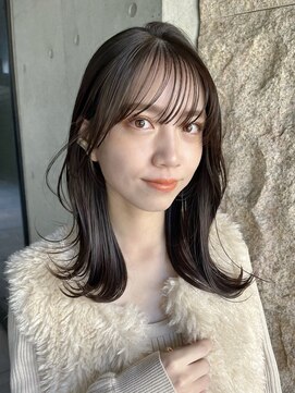 アンガーデン(Une GARDEN) 黒髪 ゆるふわロング前髪パーマ グレーベージュレイヤーロング