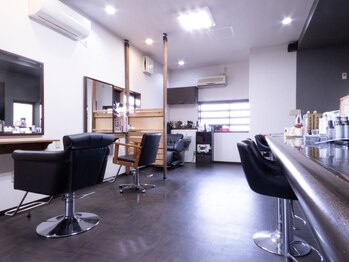 レイリーズヘアー(Layly's Hair)の写真/経験豊富なStylist×丁寧なカウンセリングであなたの"想い"をカタチに。毎月通える価格で理想を叶えます＊