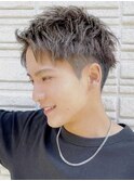 ツイストスパイラルパーマ刈り上げツーブロックメンズスタイル