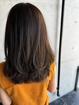 ヴォロ 佐賀(VoLo)&nbsp;ウェットヘア/オリーブベージュ/レイヤーカット/前髪/髪質改善
