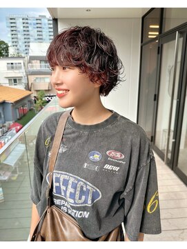 ホロ(hollo) マッシュパーマショートオレンジブラウン