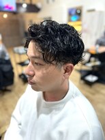 スカイ(SKY)&nbsp;ツイスパ/波巻き/眉毛/バーバー/ニュアンスパーマ/ブリーチ