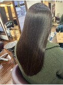 美シルエットストレートロングヘア黒髪ウルツヤ髪質改善