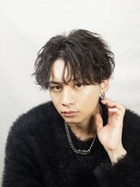 アイトーキョー 渋谷(AI TOKYO) ルーズシャドウパーマ×センターパート