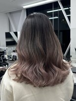 アライブ キチジョウジ(ALIVE Kichijoji) 筋感のあるバレイヤージュカラー!